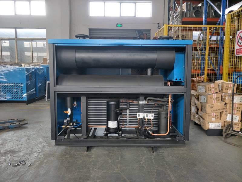 高溫冷干機(jī)廠家如何選擇？滬盛小編告訴大家